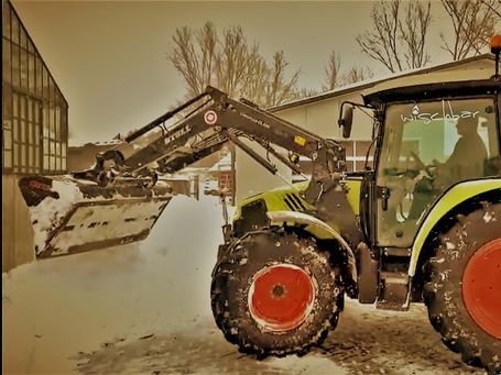 Traktor Winterdienst